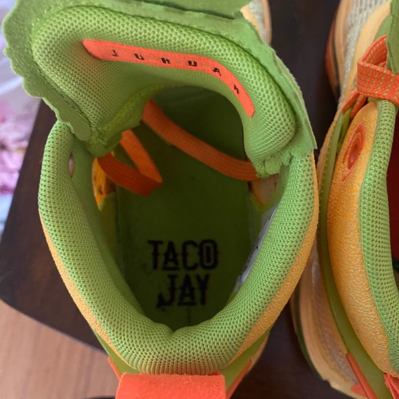 Like New Boys Air Jordan Xxxvi 36 Nitro X
Jayson Tatum Taco Jay. - Picture 7 of 9